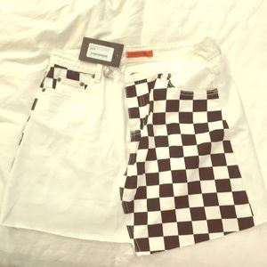 Women’s checkerboard skirt